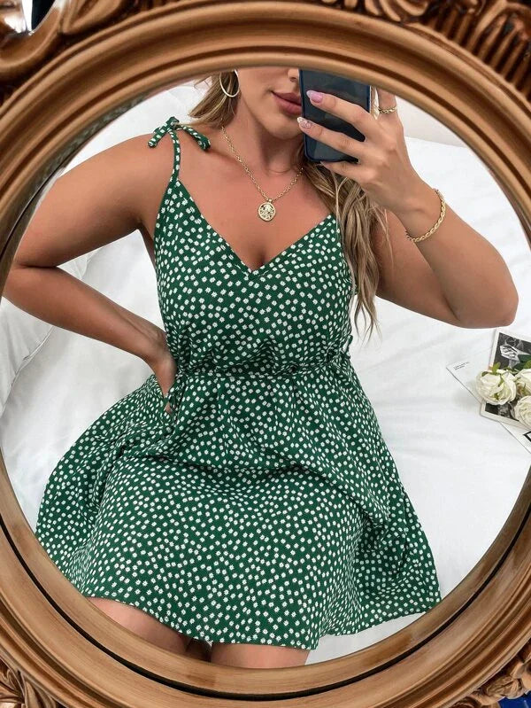 Vestido Feminino Plus Size Soltinho Florzinha com Cinto Vogue - Tanzille