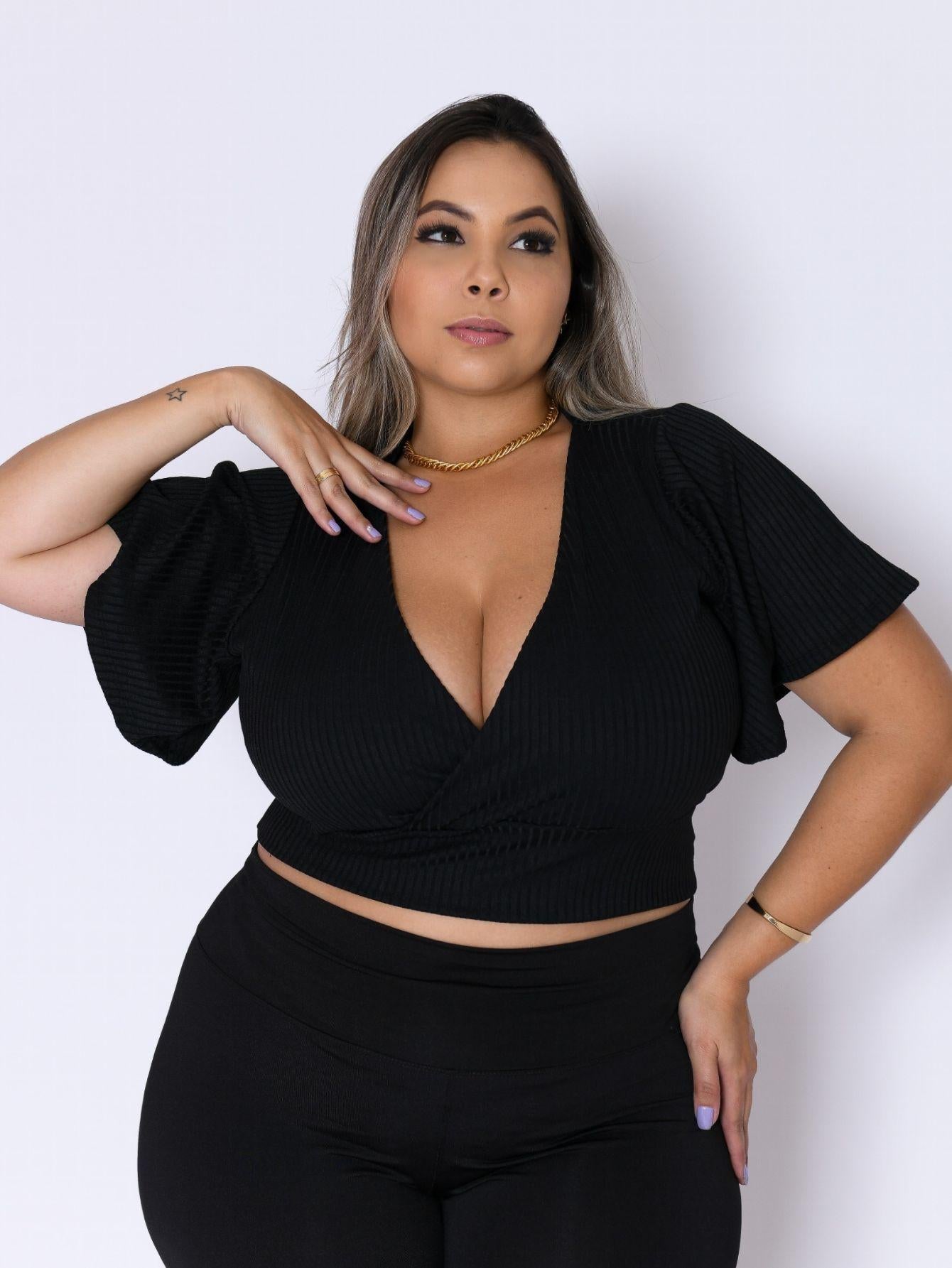 Cropped Manga Flare Canelado Moda Plus Size - Tanzille