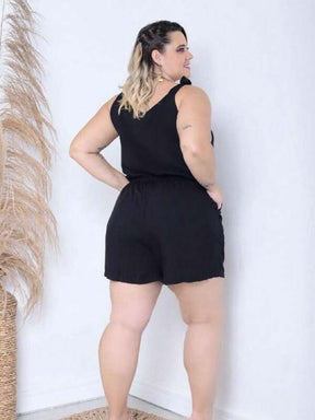 Macaquinho Feminino Plus Size Mademoiselle - Tanzille