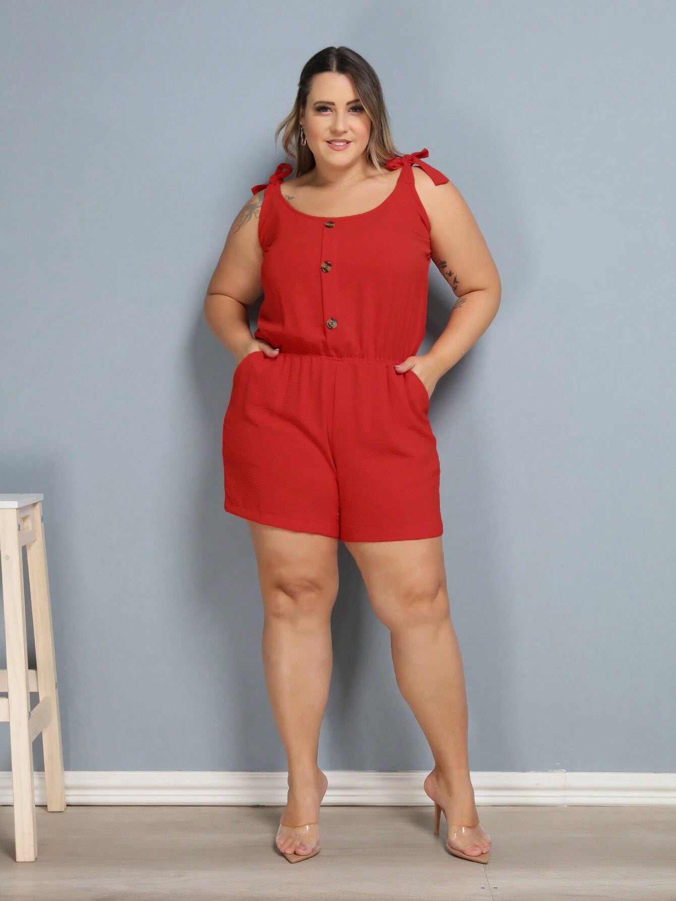 Macaquinho Feminino Plus Size Mademoiselle - Tanzille